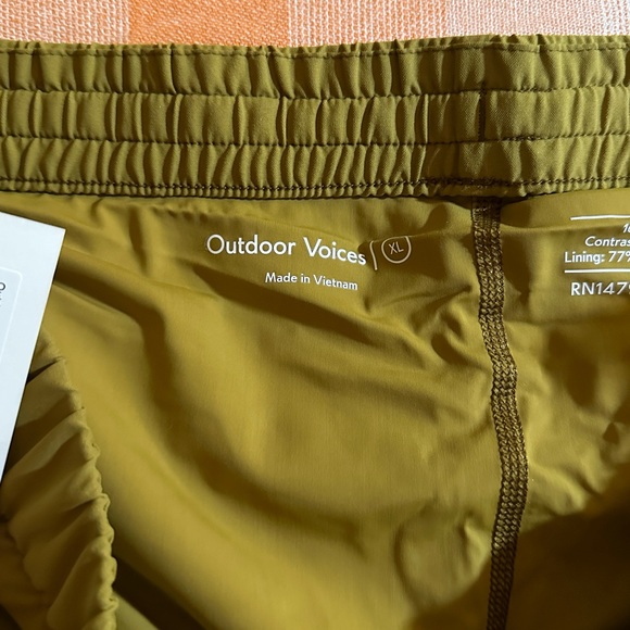 NWT Outdoor Voices High Stride 7” - Picture 3 of 3